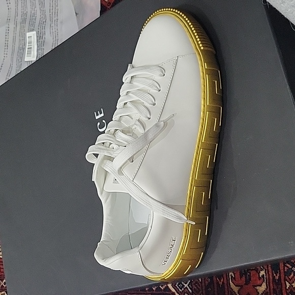 Versace shoes - Picture 3 of 7